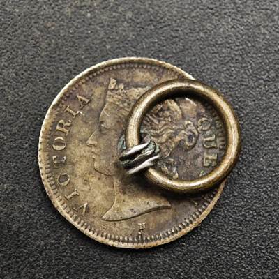 【淘币小摊】实时拍第八百八十拍   散币场    每周一统一发货 - 香港1876年维多利亚五仙银币带环