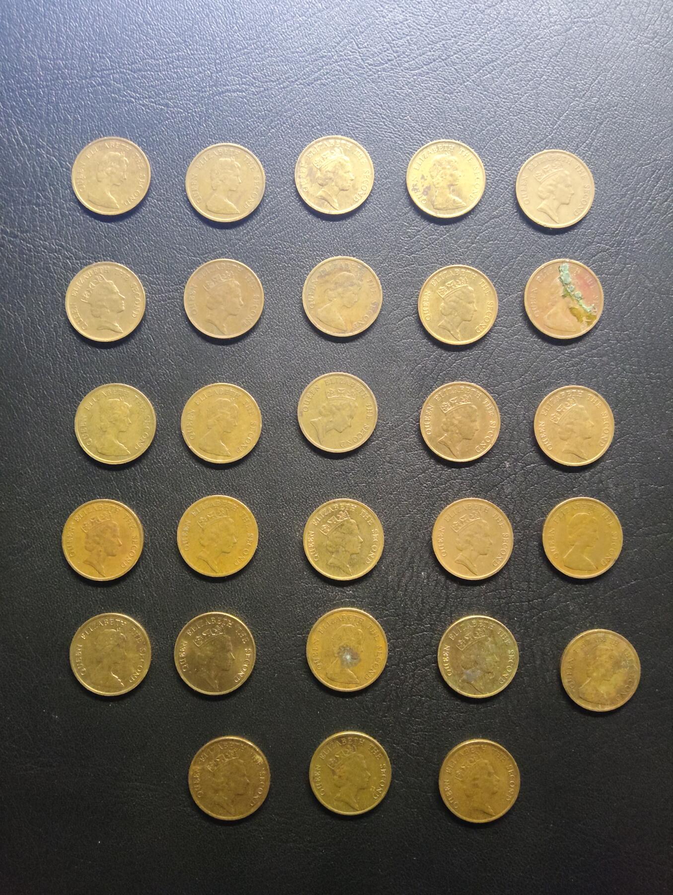 荟藏特别场次第七期——“社长的钢镚堆” 女王版香港一毫批量28个