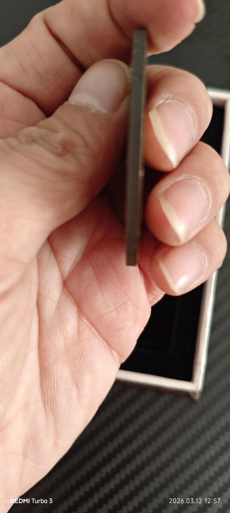 铜牌，盒子后配的