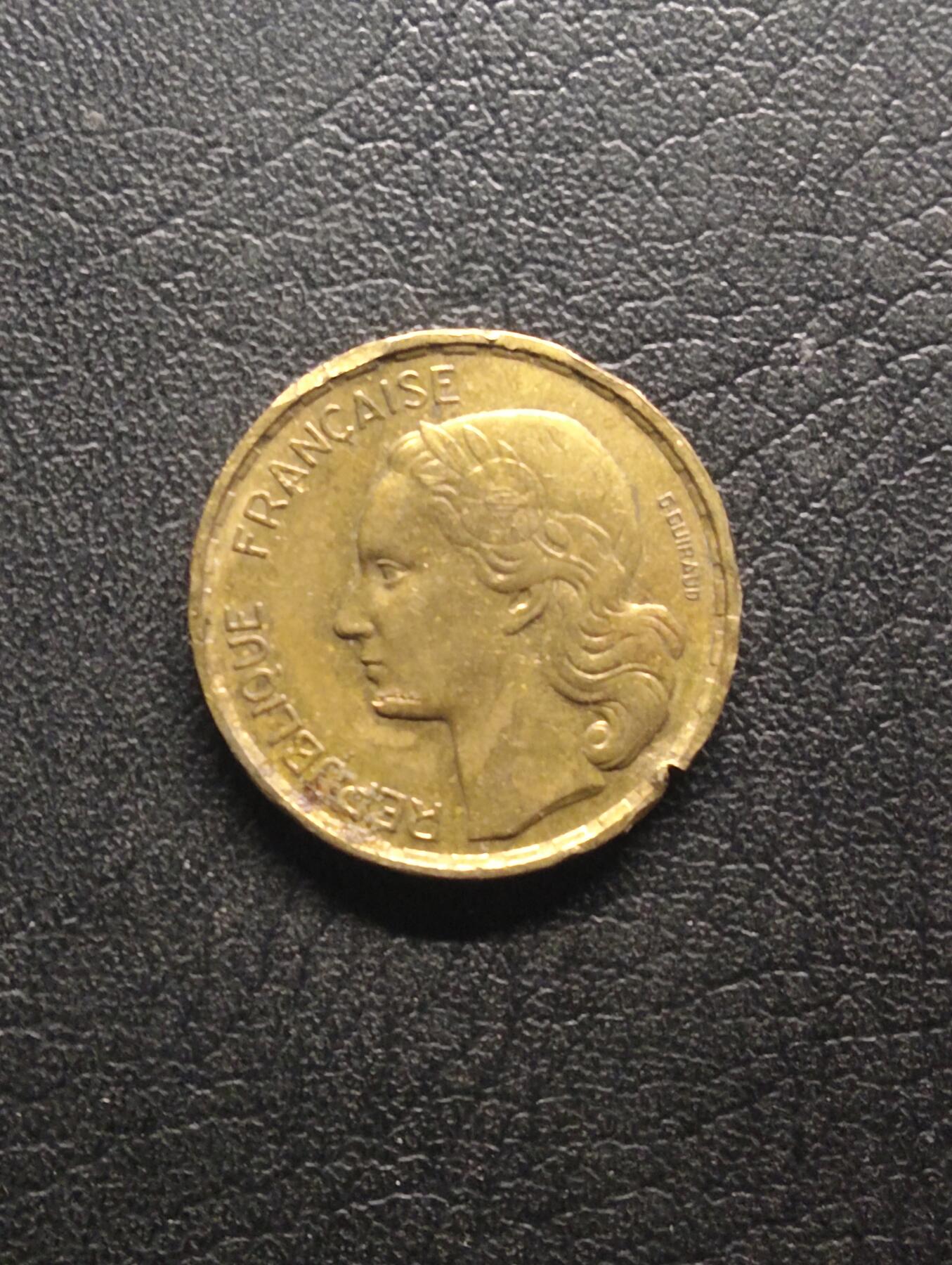 荟藏特别场次第七期——“社长的钢镚堆” 法国1951年20法郎 少见雄鸡版本