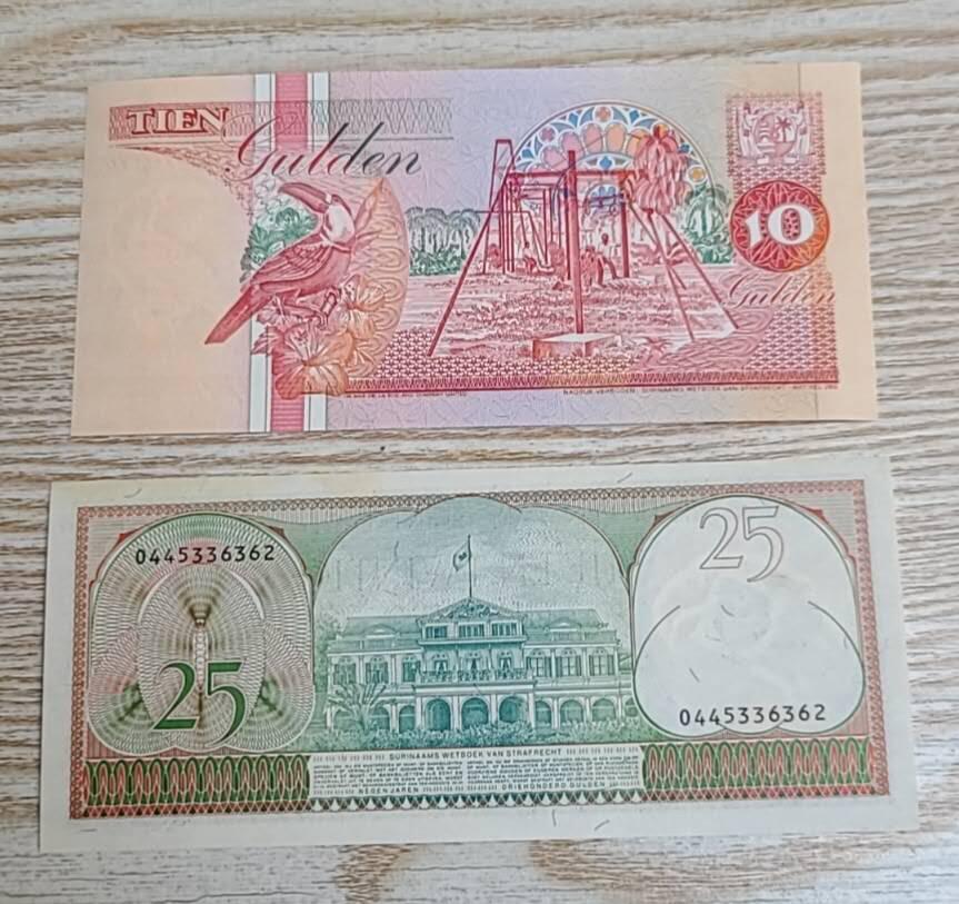 【币将精彩】纸币杂项拍卖（2026-3-15） 苏里南纸币两张25盾右上黄
