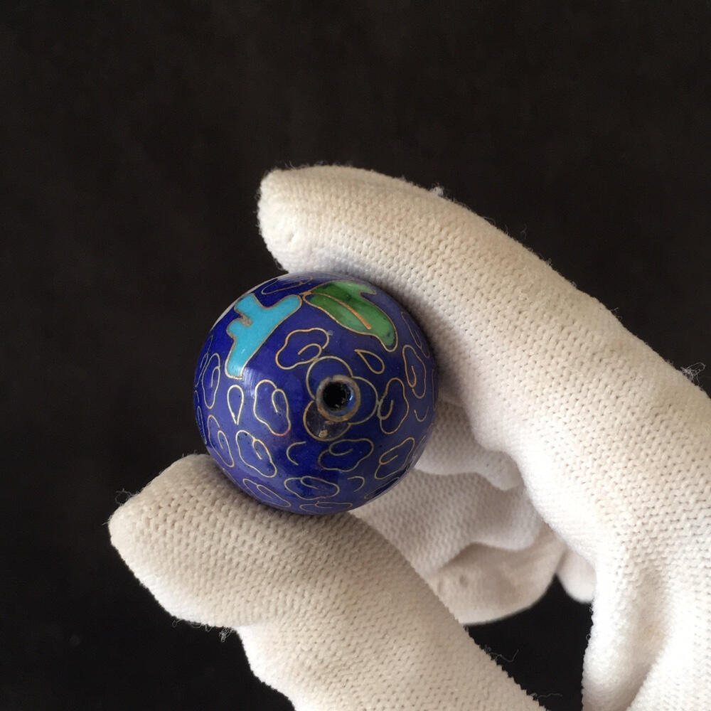         出口创汇时期蓝色铜胎掐丝珐琅磨光景泰蓝吉祥如意鸡蛋小摆件美品1对2只真品如图摆件旧藏文玩艺术收藏