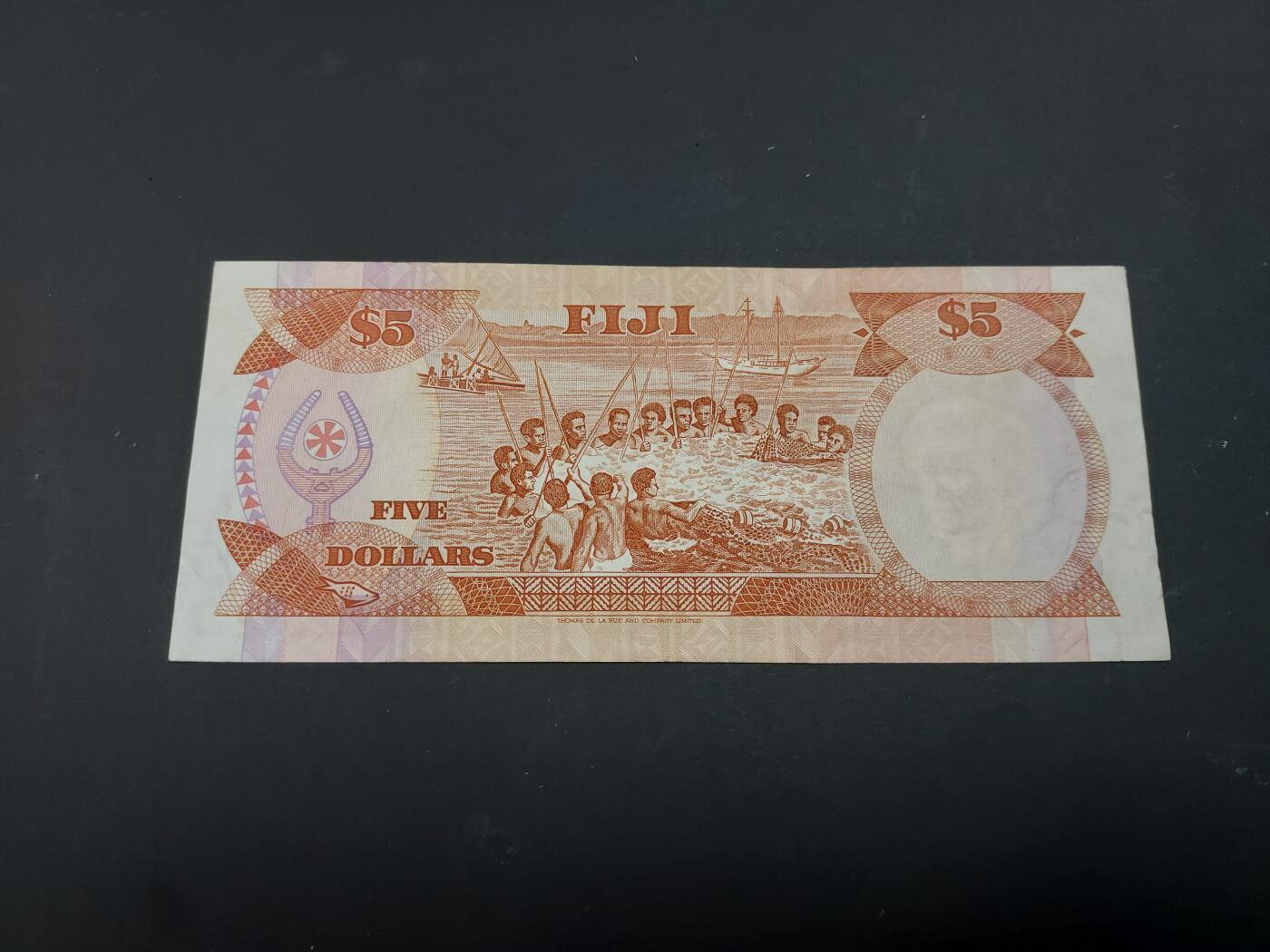 博彦收藏  AM 3月21日 8点钱币专场 全场包邮 斐济 FIJI 女皇5元 8品