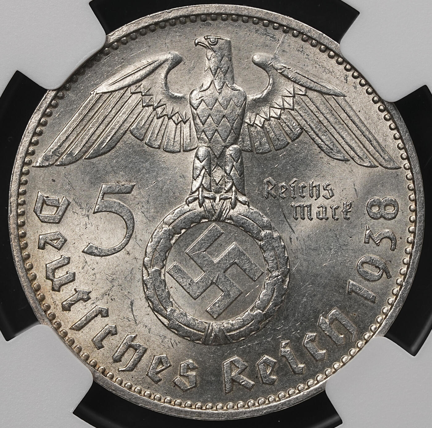 修遠堂世界钱币第107期 NGC MS63 1938年兴登堡5马克银币，J厂铭