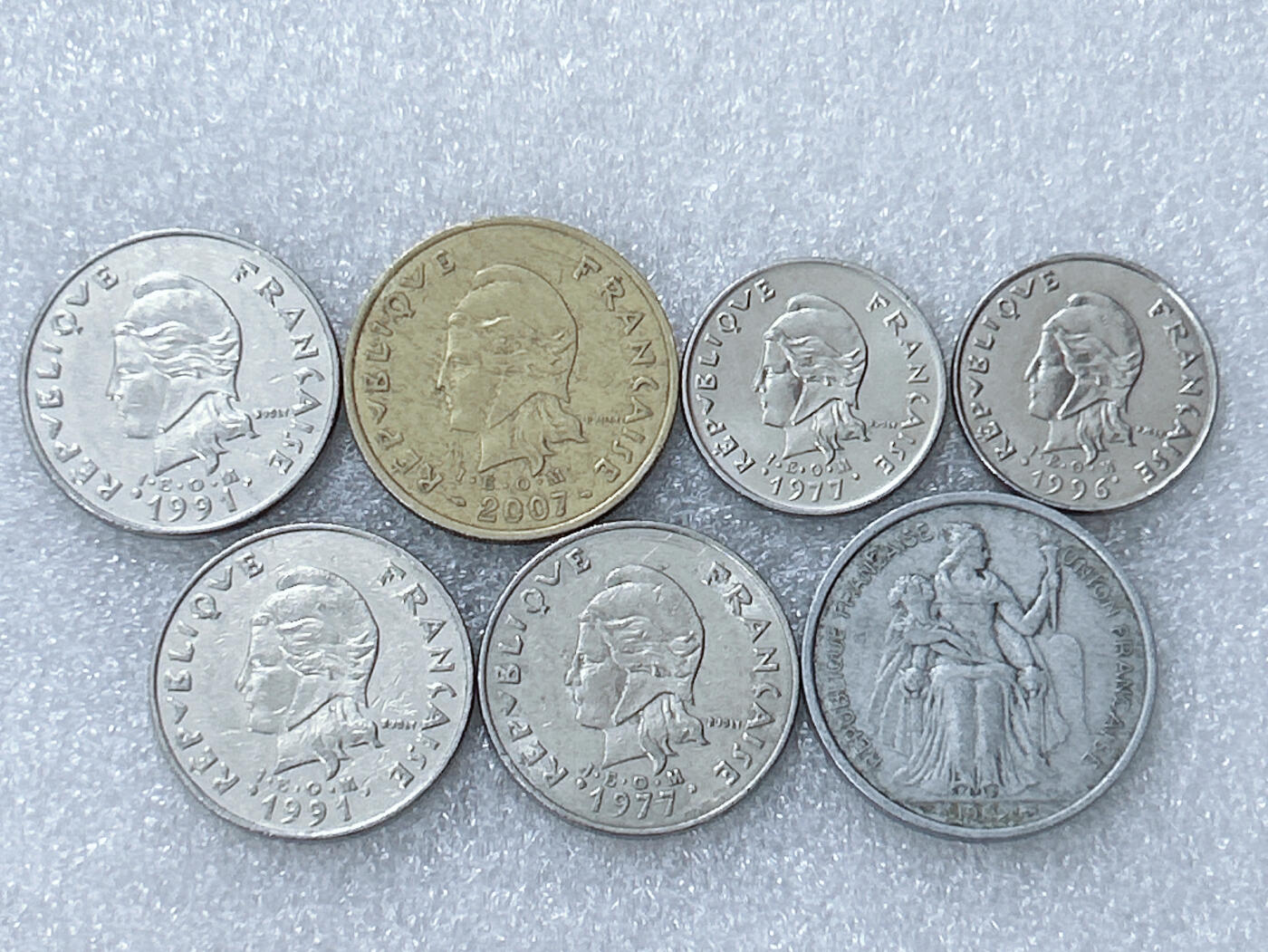 第一海外回流一元起拍收藏 散集专场  第303期 法属新喀里多尼亚硬币 7枚