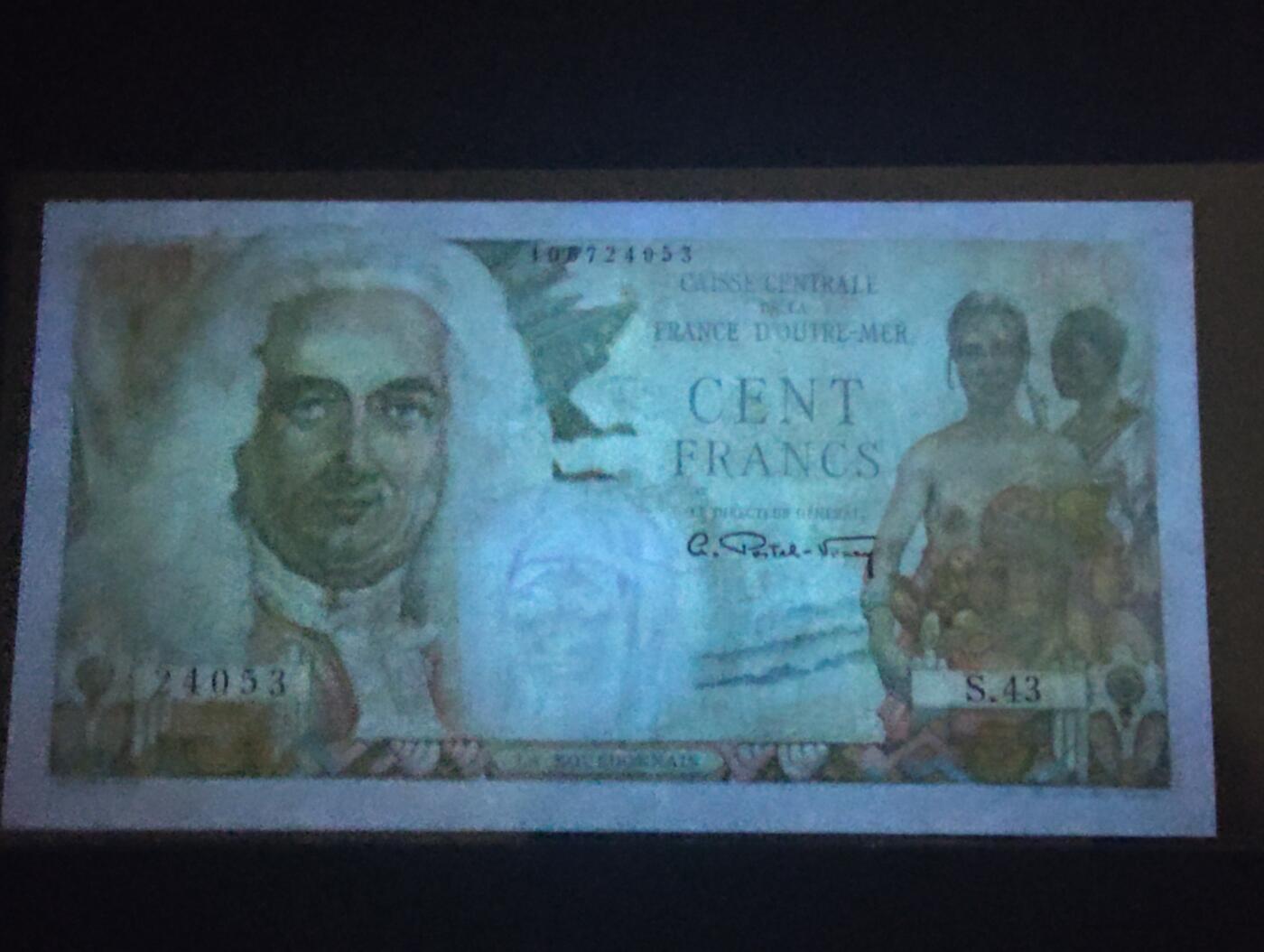 2026三月第二期，总219期 法属赤道非洲1947版100法郎AUNC 本地妇女和贵妇 少见品种