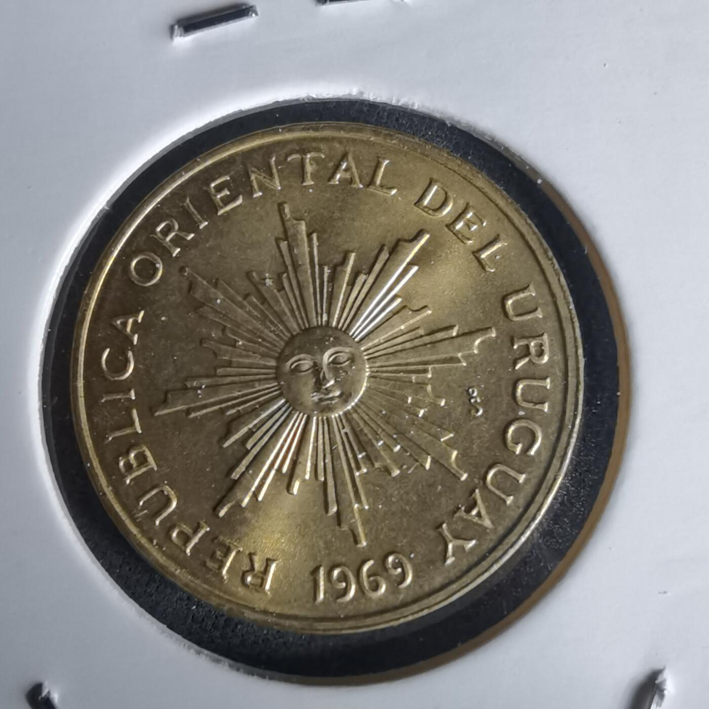 沼泽如烟--第1020场 乌拉圭1969年5比索