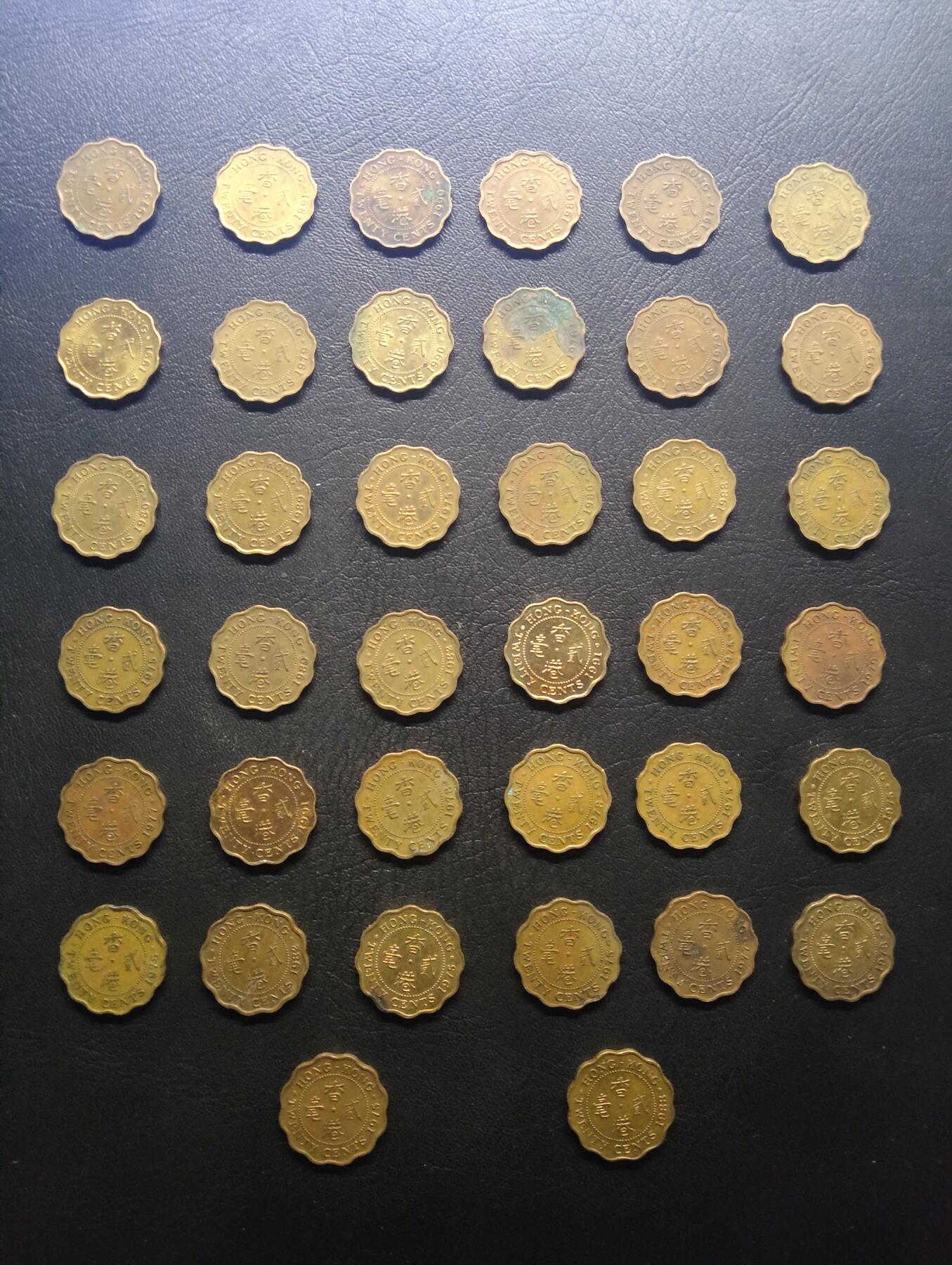 荟藏特别场次第七期——“社长的钢镚堆” 女王版香港二毫批量38个