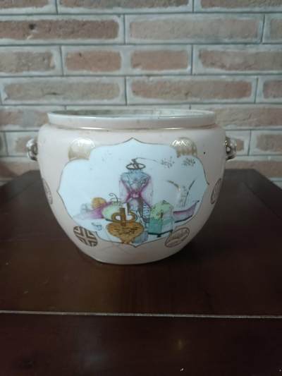 民国粉彩描金开光博古图纹罐 - 民国粉彩描金开光博古图纹罐