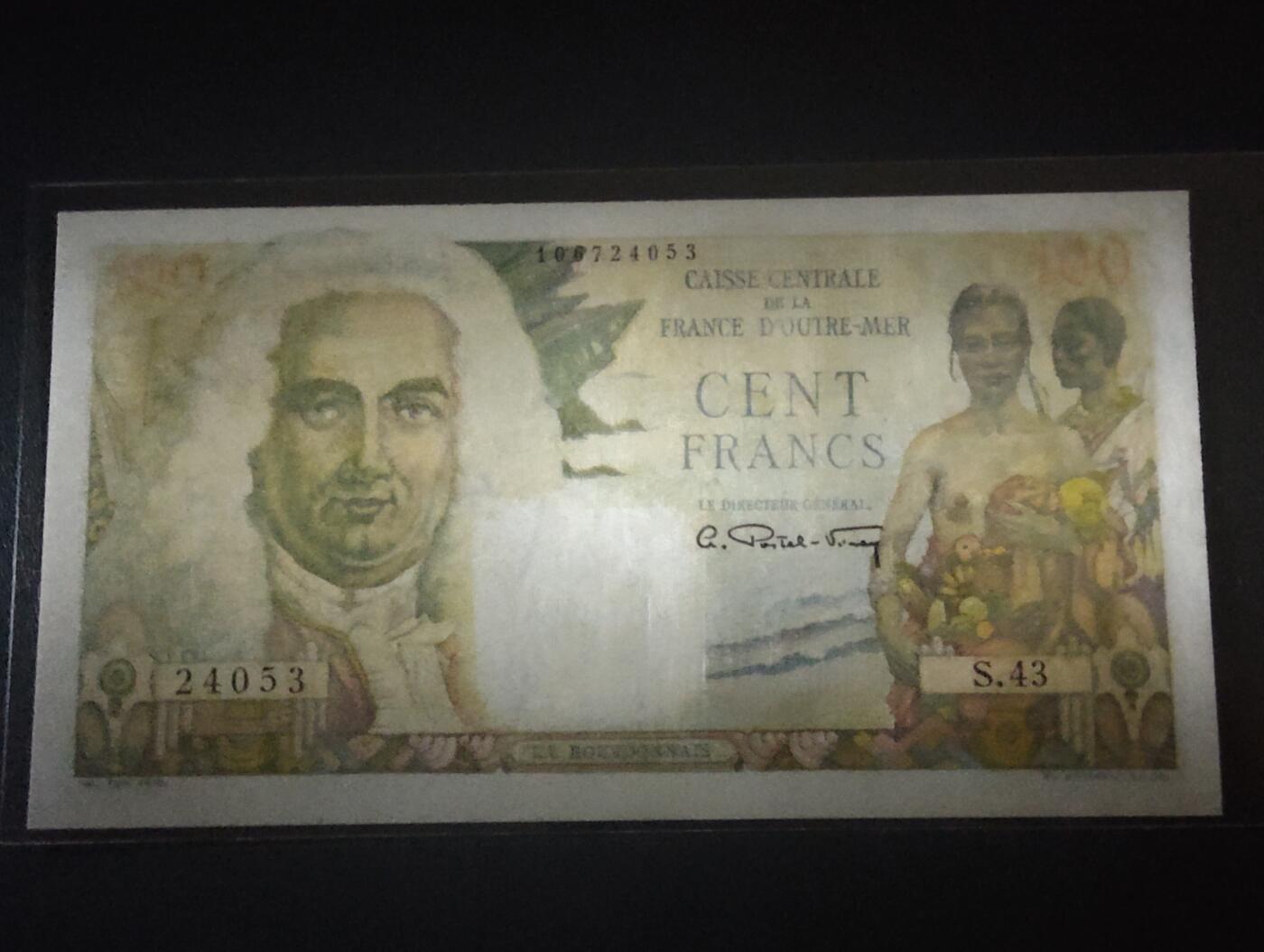 2026三月第二期，总219期 法属赤道非洲1947版100法郎AUNC 本地妇女和贵妇 少见品种