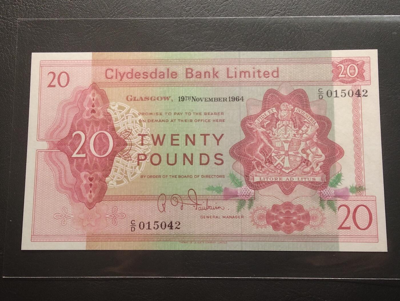 2026三月第二期，总219期 苏格兰克莱斯戴勒银行1964年20镑UNC-有针孔，稀有的早期中高面值品种，银行徽章和格拉斯哥大学