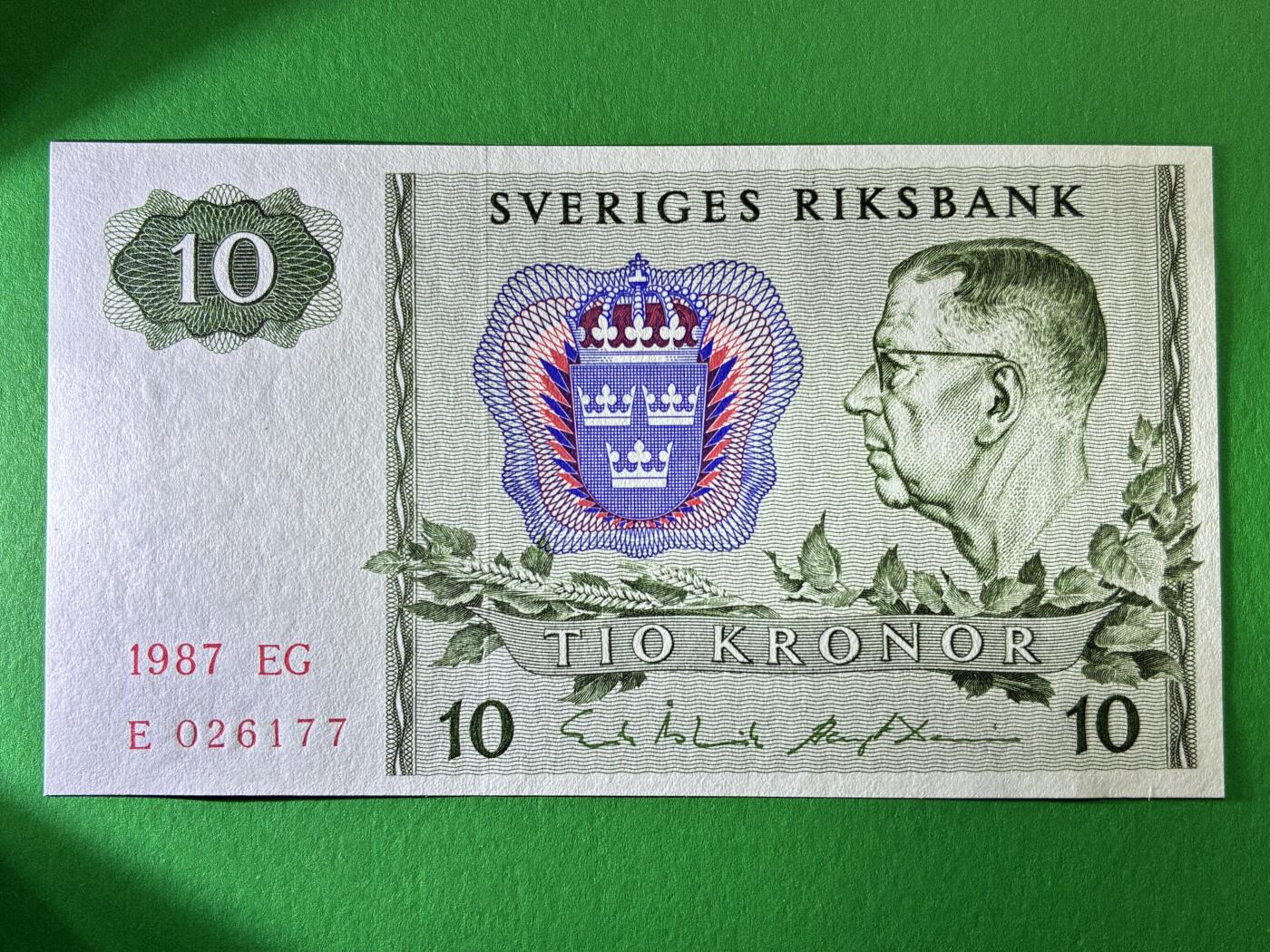 咖啡豆•收藏 2026年Mar_19th世界各国纸币拍卖 瑞典 1987年 10克朗 全新UNC 外国 欧洲纸币
