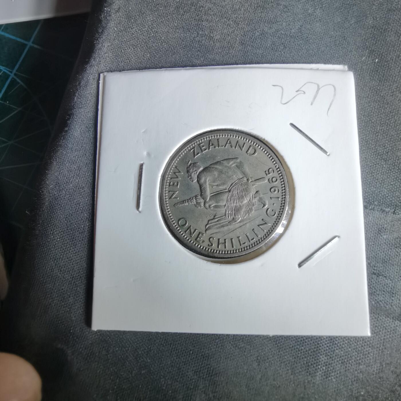 沼泽如烟--第1020场 新西兰1965年1先令