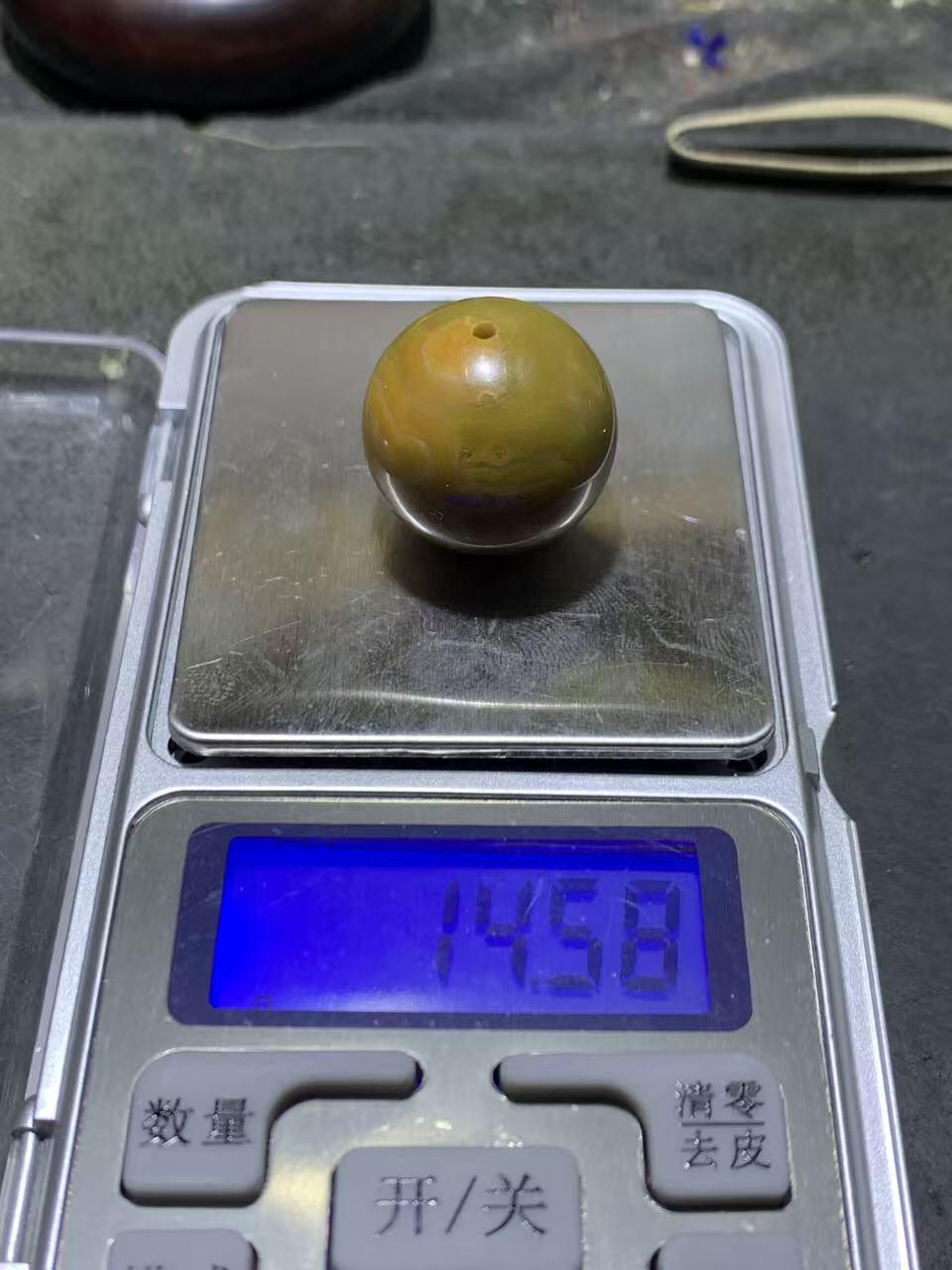 精美拉丝料天眼纹战国红玛瑙圆珠一颗！