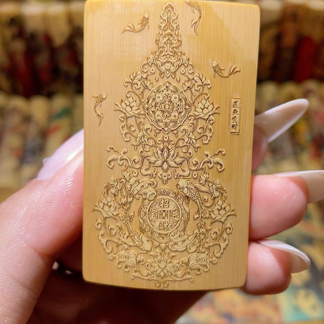 听雨轩（75）竹牌专场 留青工艺竹牌手把件4*8cm  莲鱼生财