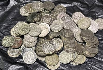 北京马甸外国币专卖第149期，外国币专场，陆续上拍，欢迎关注 - 澳大利亚10分100枚，流通品