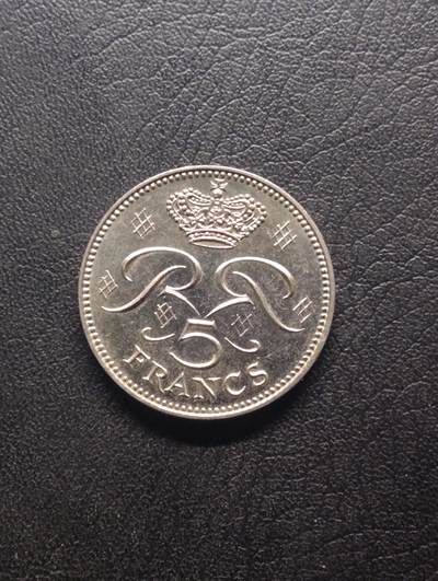 荟藏特别场次第七期——“社长的钢镚堆” - 摩纳哥1971年5法郎 拉尼尔三世大公头像 稀有的品种