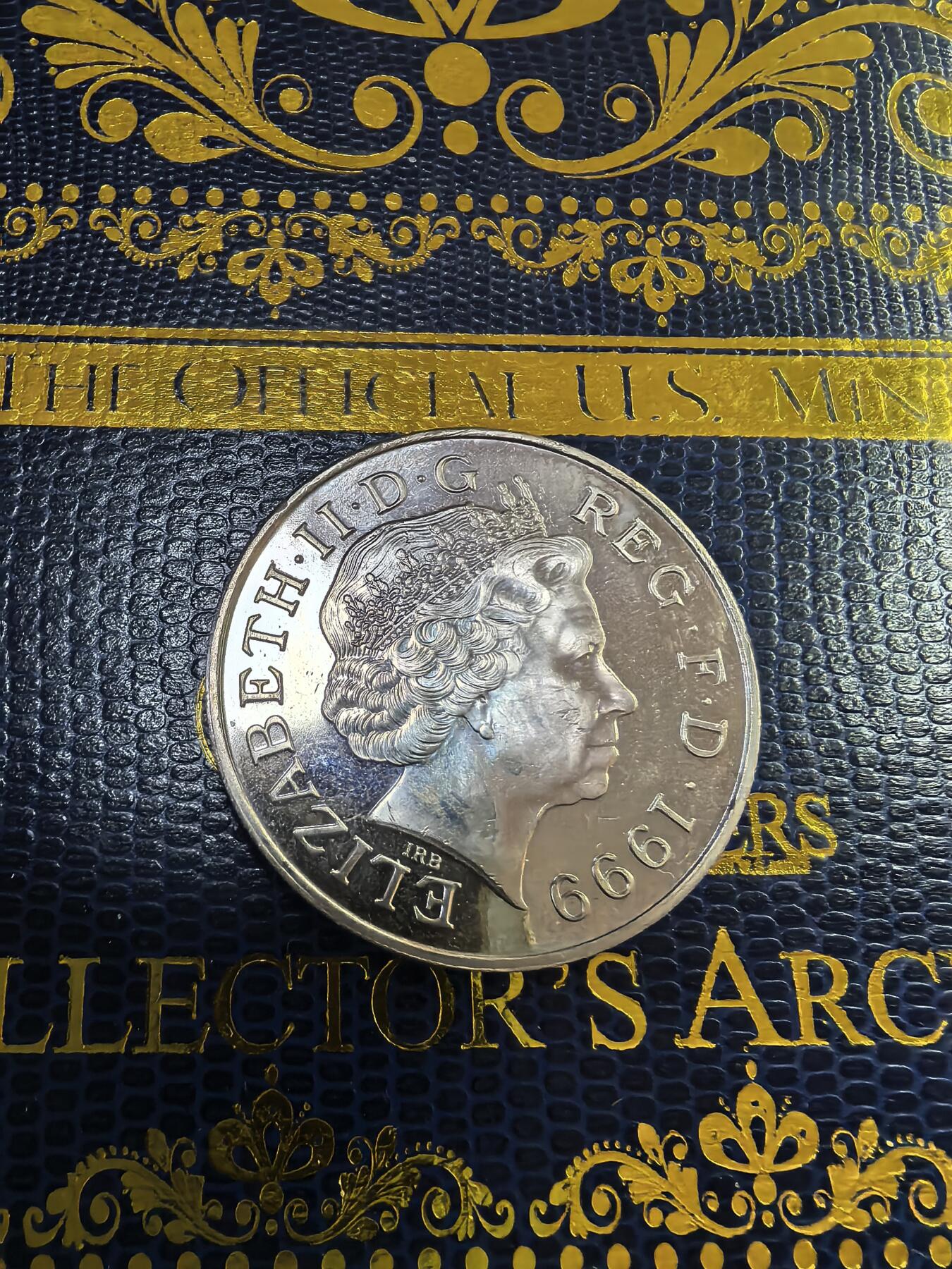 长老汇马年精选第九场拍卖 1999英国戴安娜5英镑铜镍币