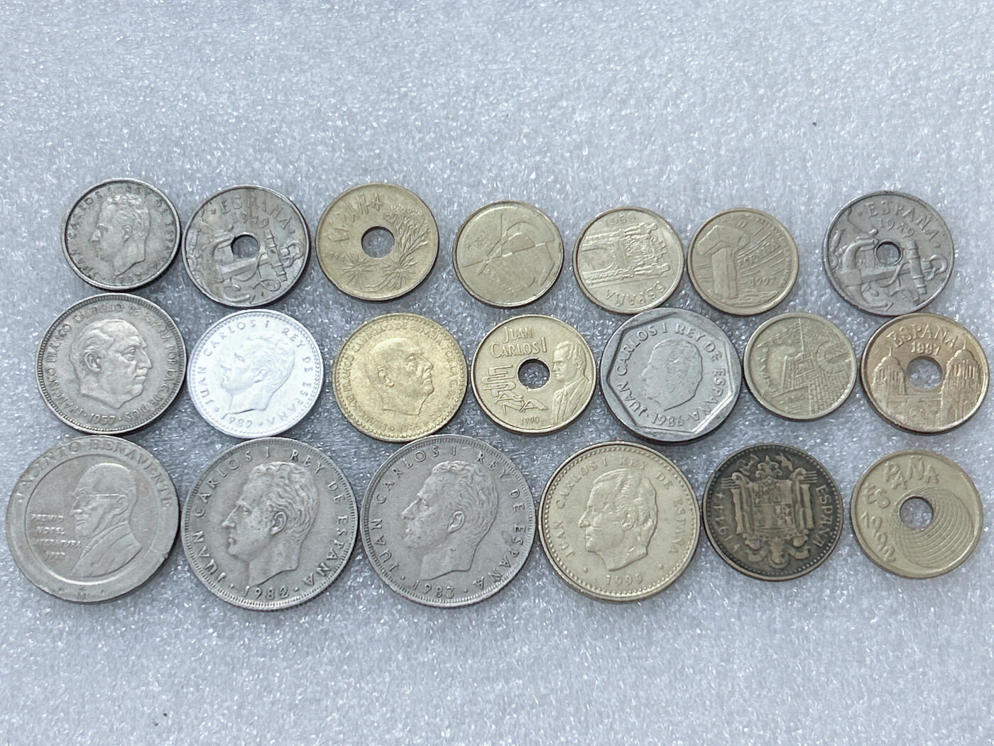 第一海外回流一元起拍收藏 散集专场  第302期 西班牙硬币 20枚 无重复