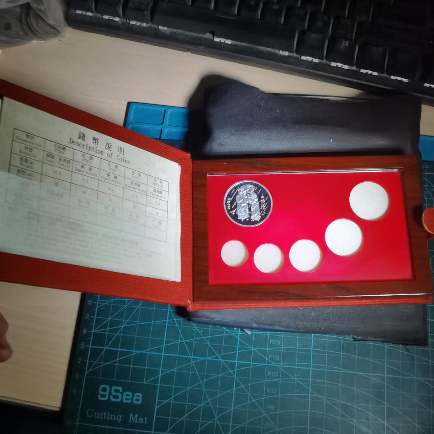 沼泽如烟--第1022场 白蛇传半盎司纯银章带原盒