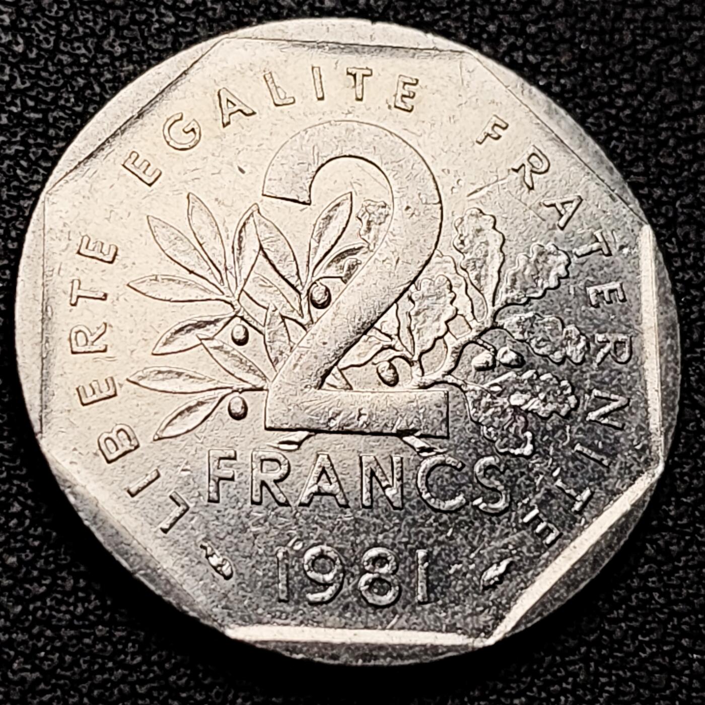 泉币菌-第209场-拍品多 请提前出价 。