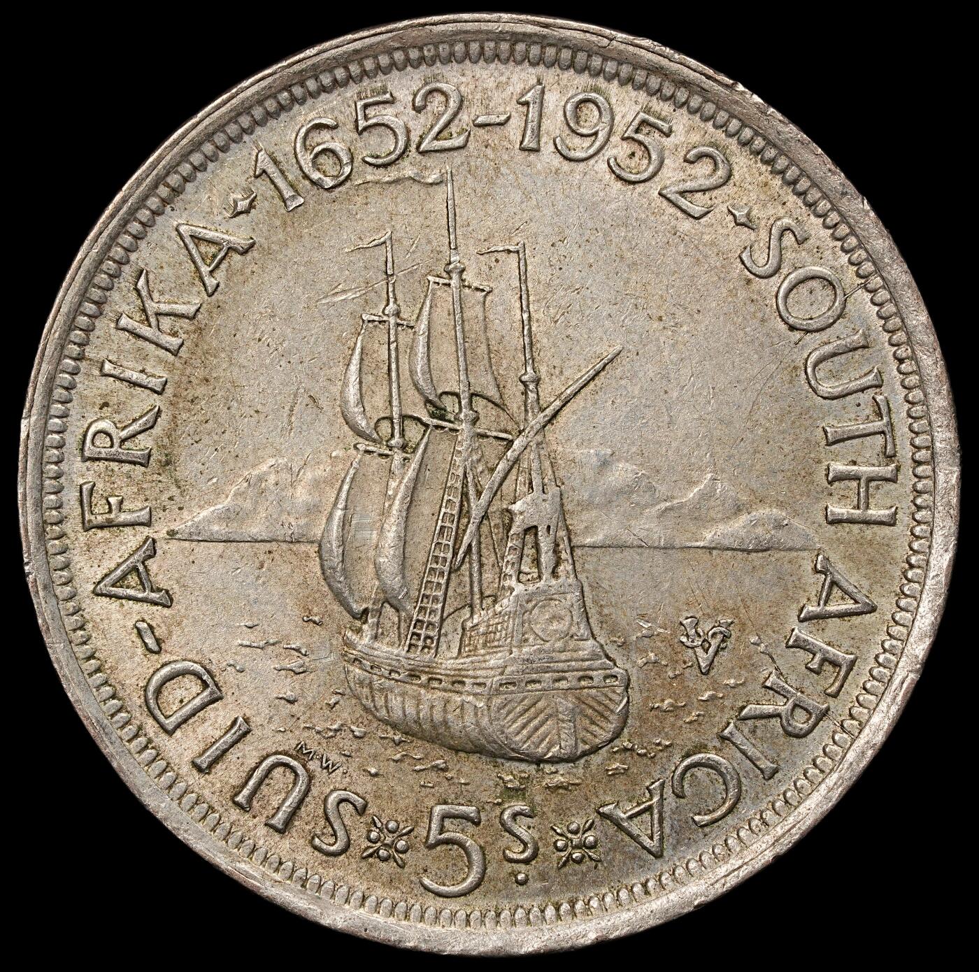 修遠堂世界钱币第107期 1952年南非-开普敦发现300周年5先令大银币 28.29g，50%银