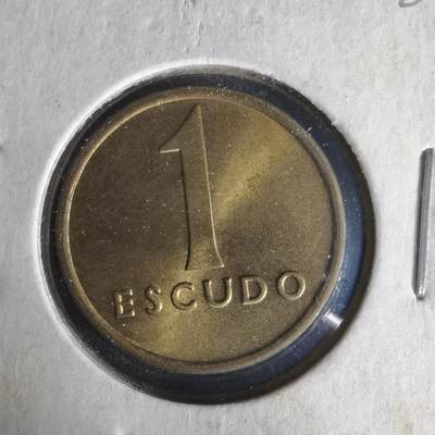 沼泽如烟--第1021场 - 葡萄牙1981年1埃斯库多