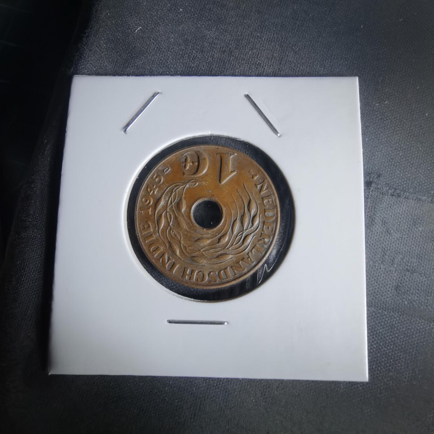 沼泽如烟--第1022场 荷属东印度1945年1盾