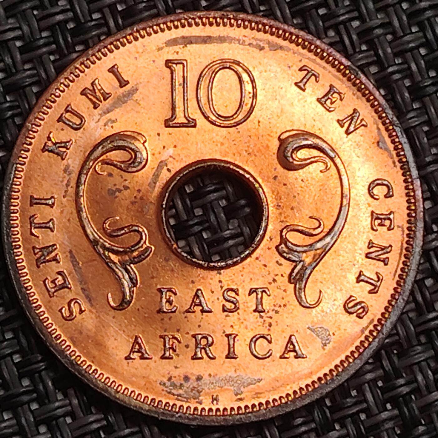 布加迪🐬～世界钱币(上海)🌾第 282 期 /  各国套币和散币 东非 1964年 10分 原光品相