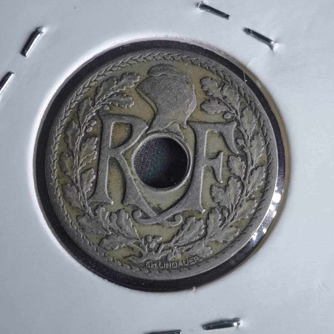 沼泽如烟--第1022场 法国1925年25分