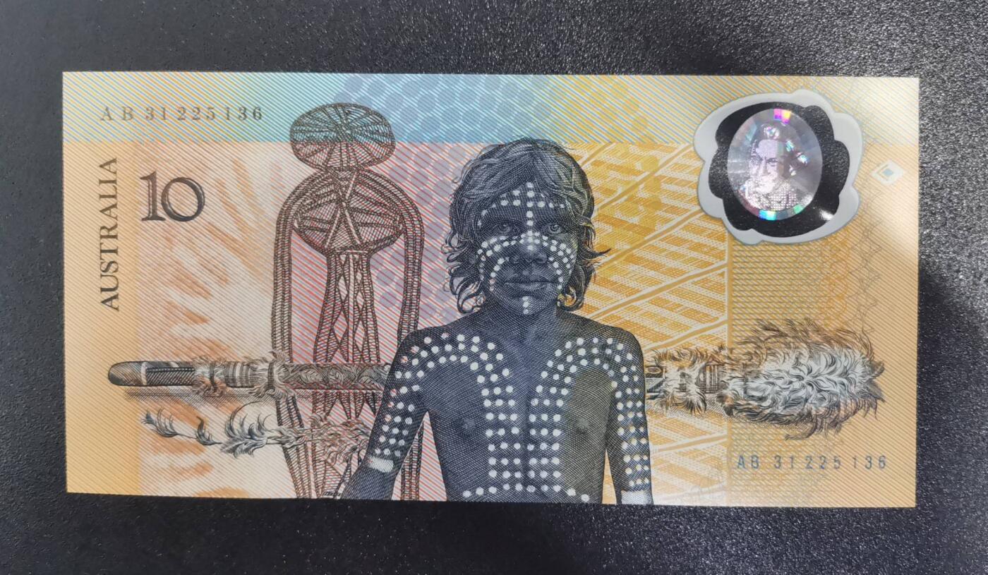 《艾美收藏》第236期-3.15周日外币畅拍