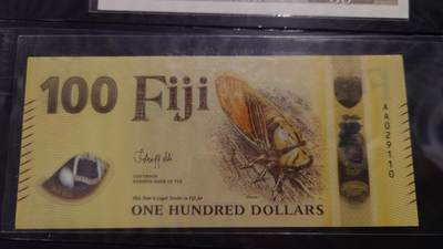 世界钱币～微拍第240期暨2026年第21期  部分尾货整理陆续低价起拍清仓 - 2025年斐济100元 全新绝品无47尾号110