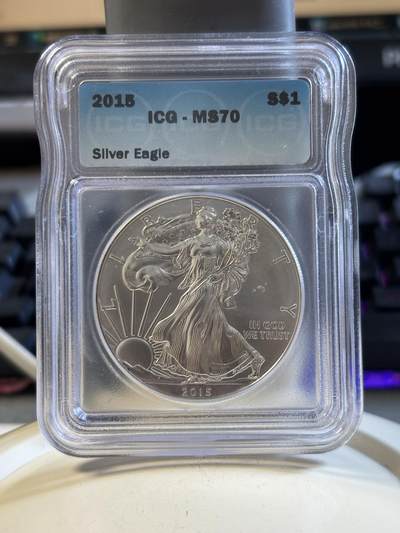 第193期拍卖 - 美国2015年鹰洋行走女神1盎司纯银纪念银币ICG-MS70，999银，