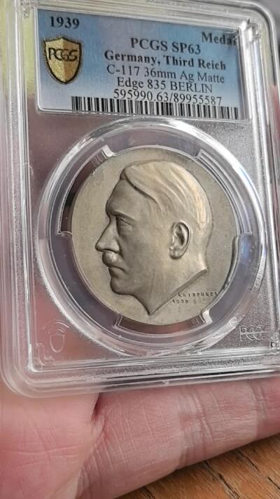 凡希社世界钱币微拍第三百二十一期 荐！1939德国元首五十诞辰纪念银章PCGS-SP63附原盒。（视频参考）