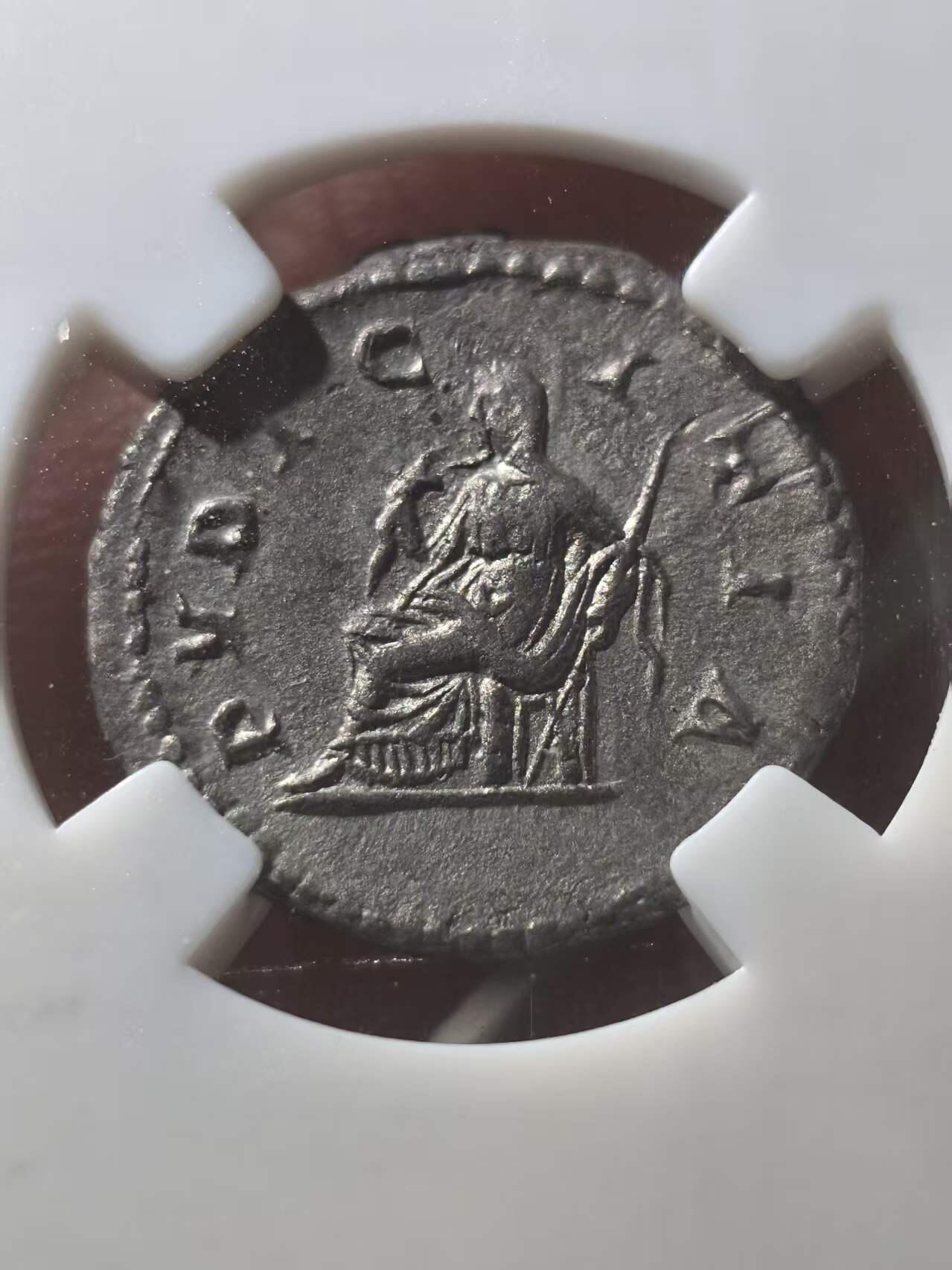 星盘世界钱币拍卖 美品！古罗马帝国 218-222年尤利亚·玛伊莎 1狄纳里银币 背面为谦虚女神坐像 她是皇帝埃拉伽巴路斯和亚历山大的外祖母