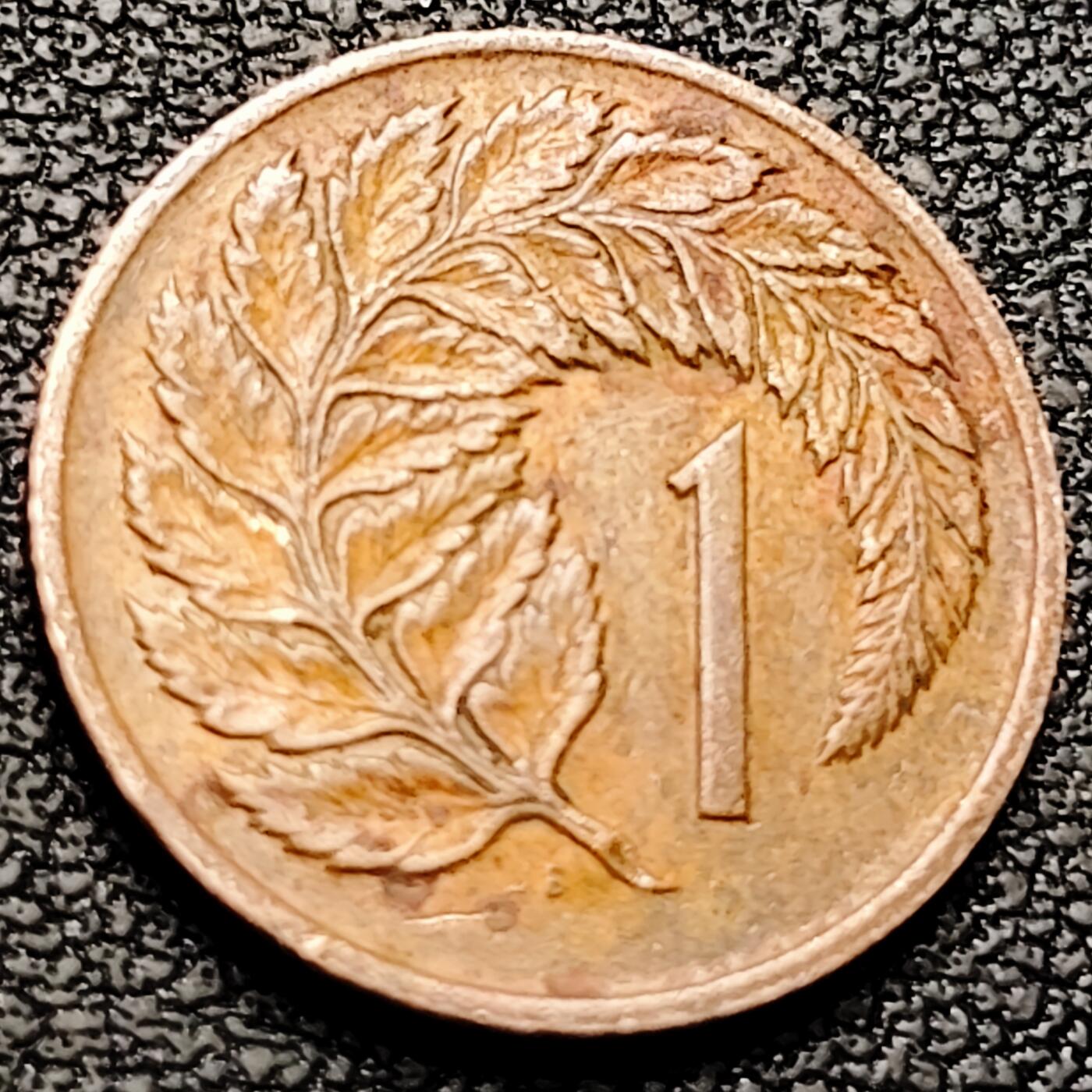 泉币菌-第209场-拍品多 请提前出价 。