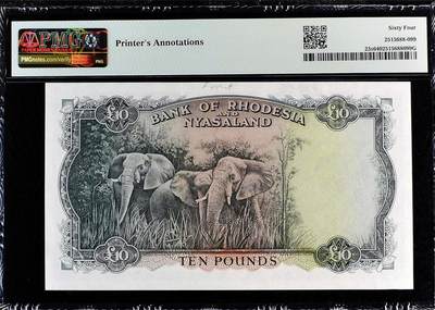 【Blue Auction】✨世界纸币精拍800期盛典——白金之夜🔥🔥🔥 R-【大珍 最高分仅64E 实钞没有全新存世】罗德西亚和尼亚萨兰 1956年10镑 大冠女王 该套最高值 BWC雕刻 油墨及凹凸感非常好 顶级品相（此钞堪称英联邦钞票中最具名气的一款，其高昂面额、珍罕程度及华美设计造就了非凡魅力。从最微小的正面狮子细节到背面的大幅象群雕刻充满非洲特色。全新品相可遇不可求，印钞管理者白边的签注没给E，实际就是原厂原票，两年前一张40分差品拍了4080美金）