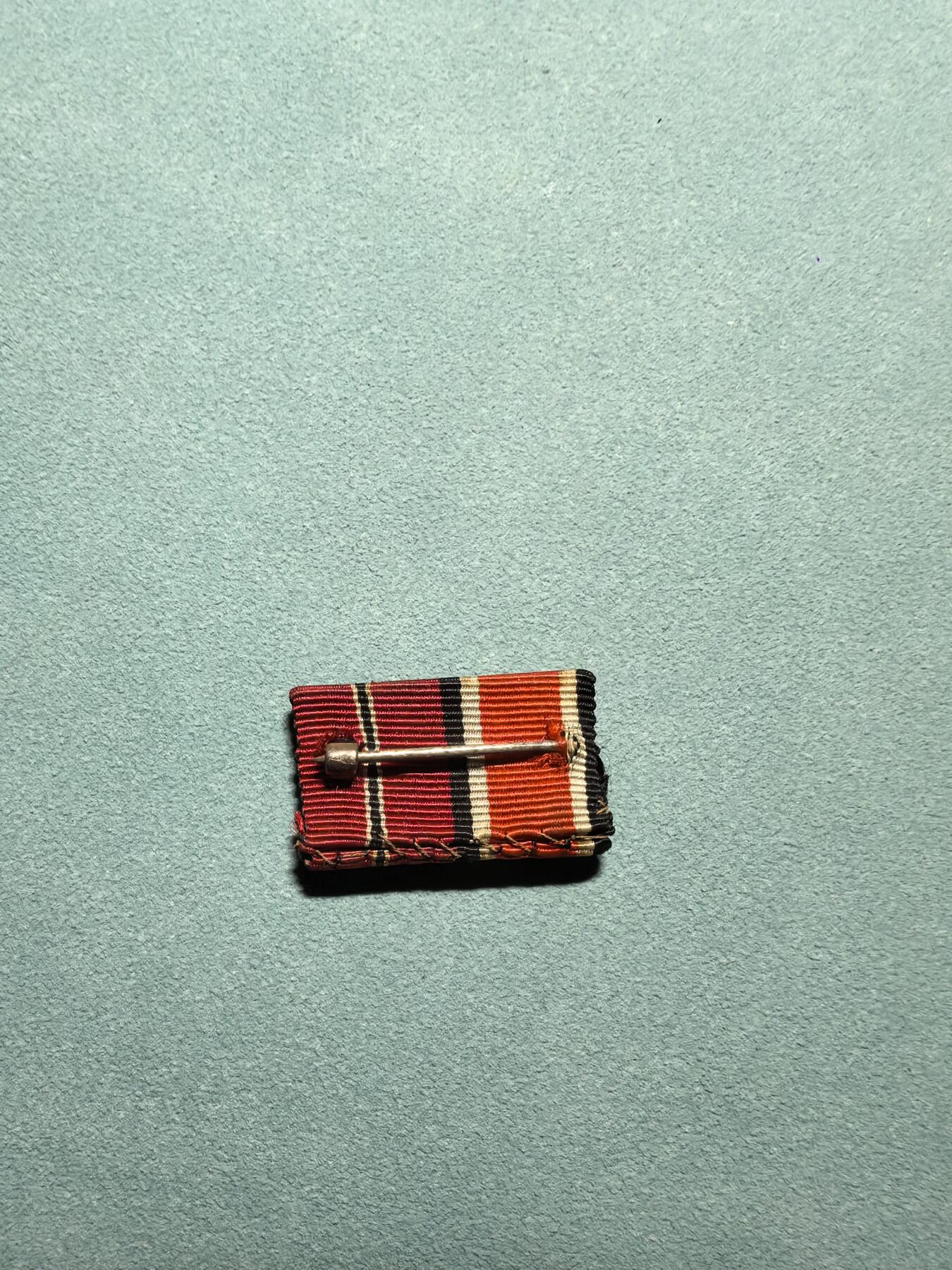 盛世勋华——号角文化勋章邮票专场拍卖第309期 德国两联勋略 包括二级铁十字勋章和东线冬季作战奖章