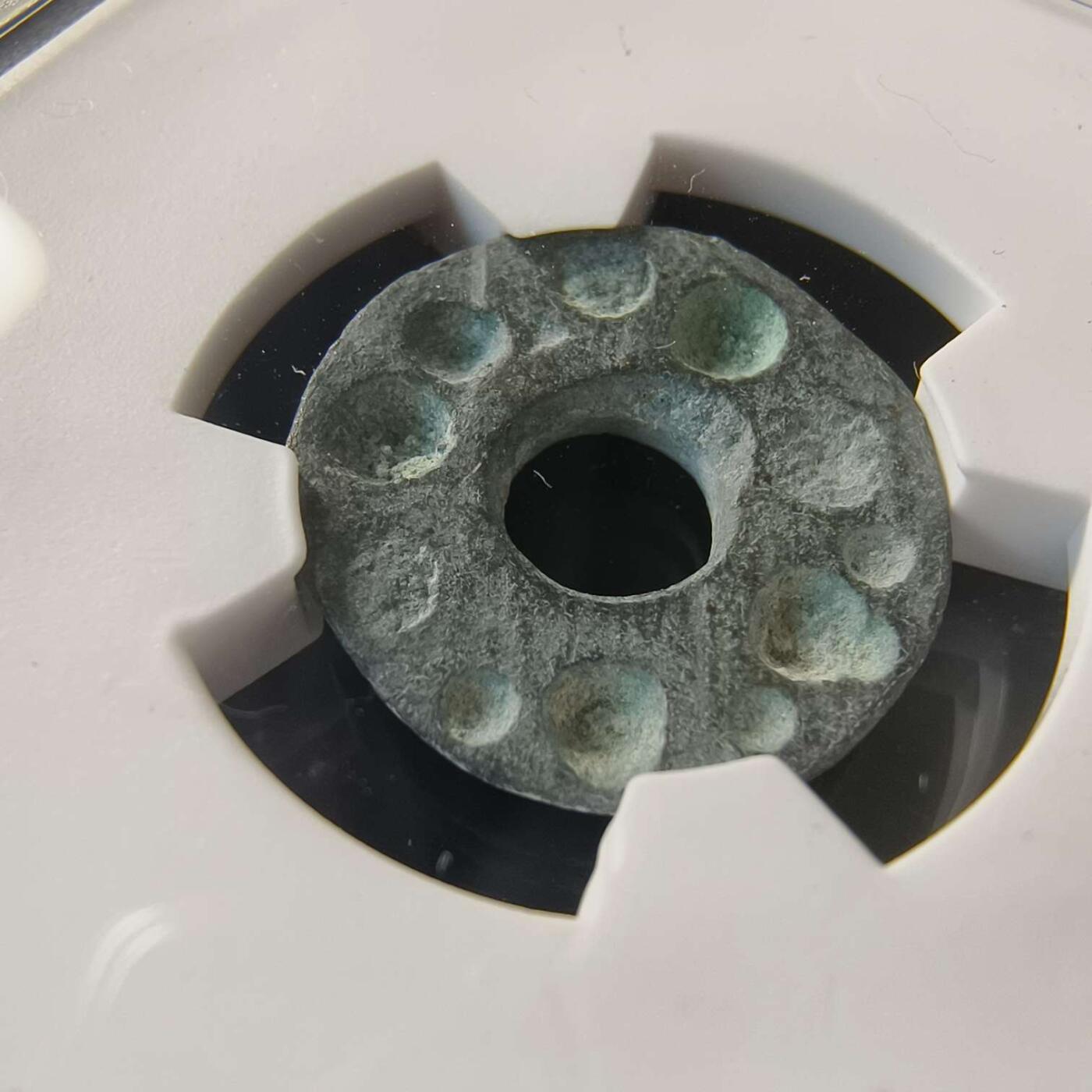 七河·世界币章水晶矿标化石杂件小拍（总第42期）（周一结标） （4）k647 大唐西域 七河地区·粟特 藕芯砝码钱 华夏评级极美80分