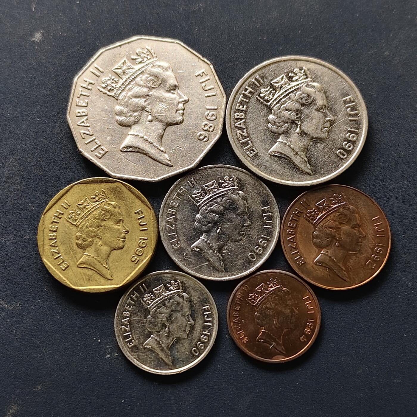 【全场包邮】纯粹捡漏拍512场 斐济1984-1995年7枚套币