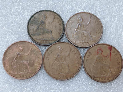 第一海外回流一元起拍收藏 散集专场  第302期 - 英国伊丽莎白1便士铜币5枚 大不列颠英国女神 