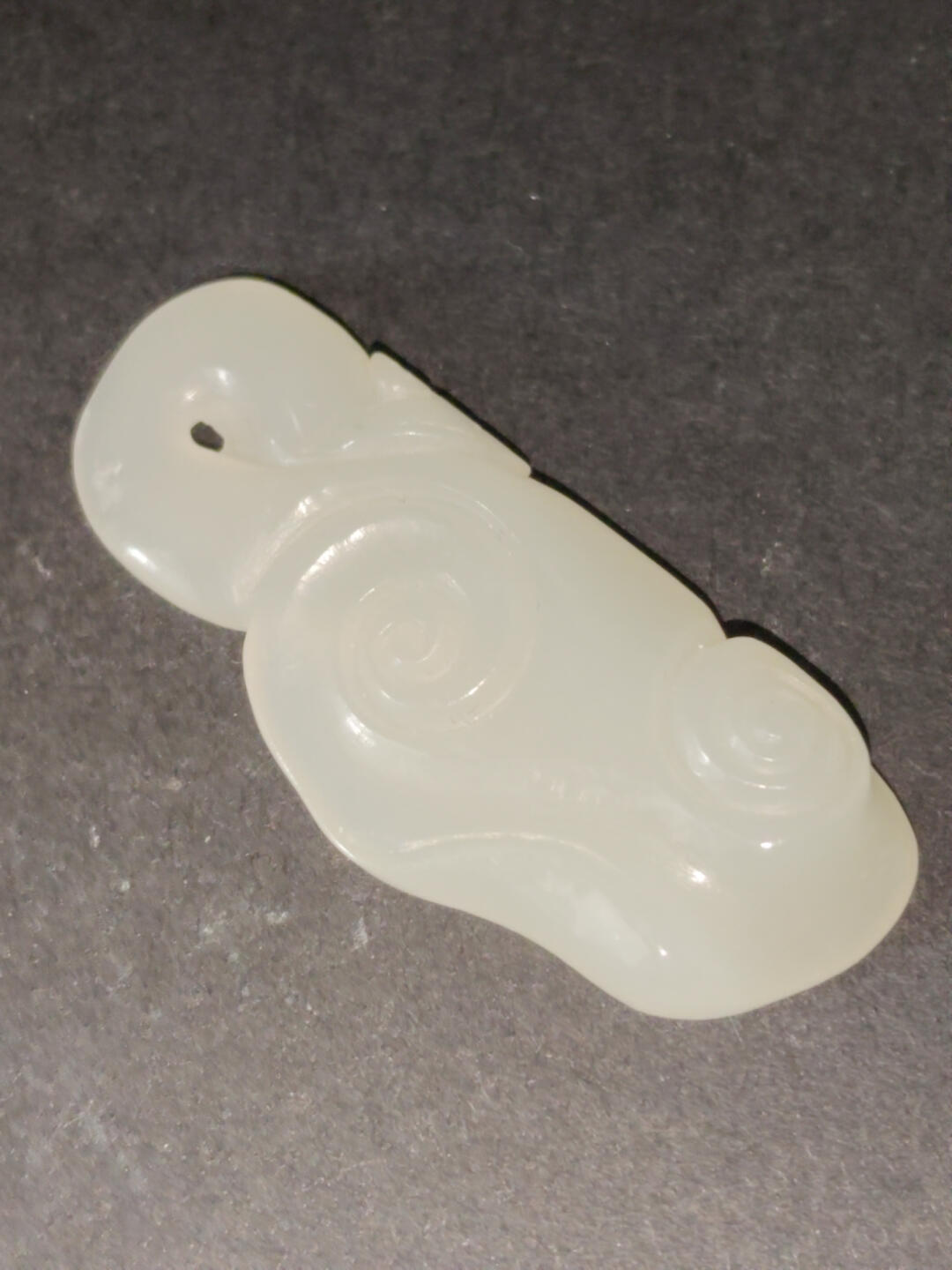 猩哥外币小铺➨【第221场】 新疆和田玉，如意16克左右