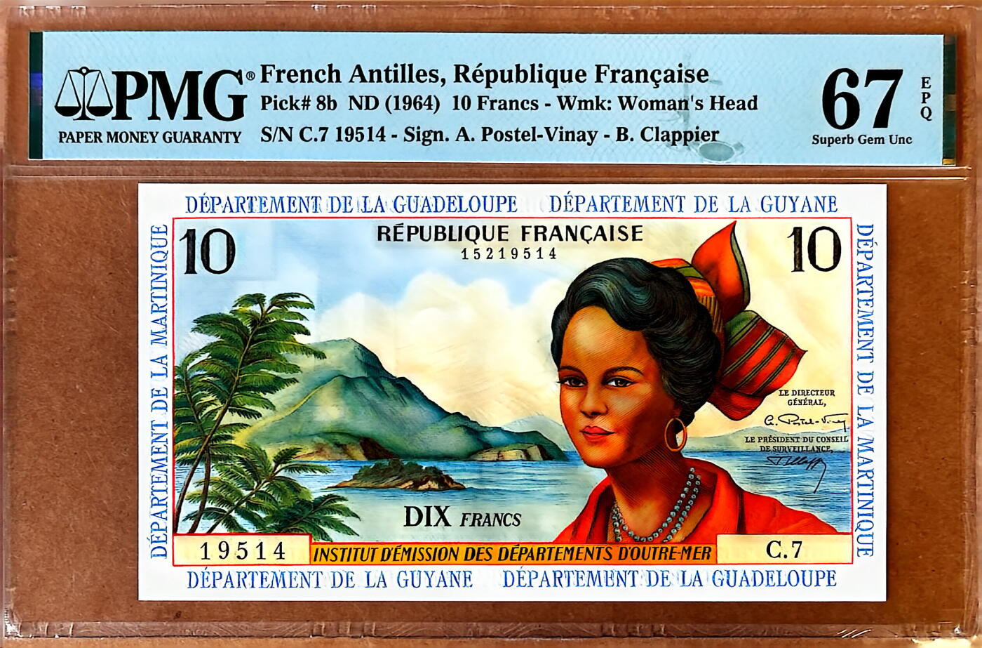 【Blue Auction】✨世界纸币精拍800期盛典——白金之夜🔥🔥🔥 F-法属安的列斯 1964年10法郎 背面风景唯美 PMG67EPQ 高分