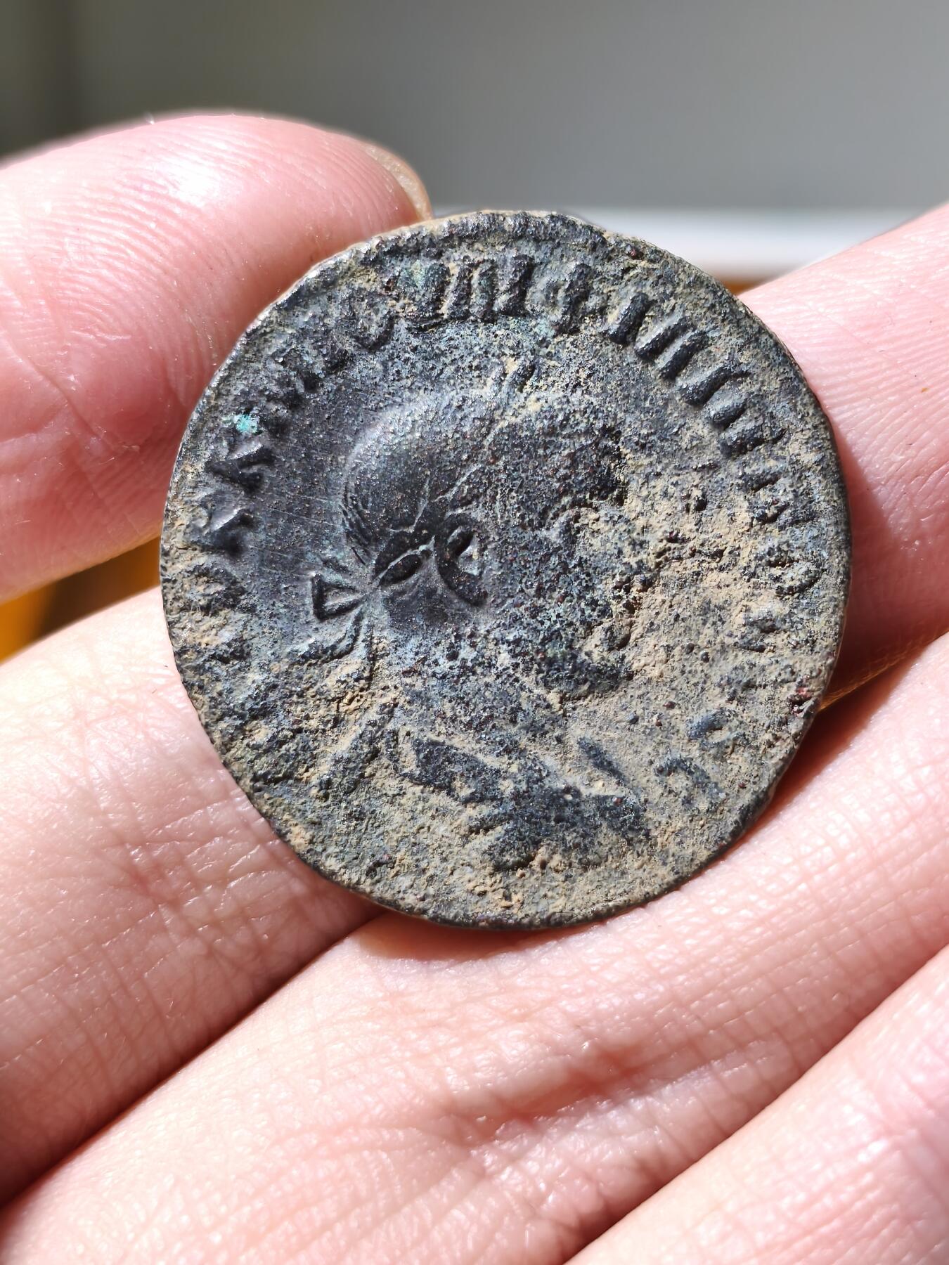 星盘世界钱币拍卖 美品！罗马帝国-东方行省阿拉伯人菲利普大铜币 宙斯神殿 ΔΙΟϹ ΚΑΤΕΒΑΤΟΥ ΚΥΡΗϹΤΩΝ 基罗斯城发行，用以献给他们的保护神——‘下凡的宙斯’ 非常有趣神必