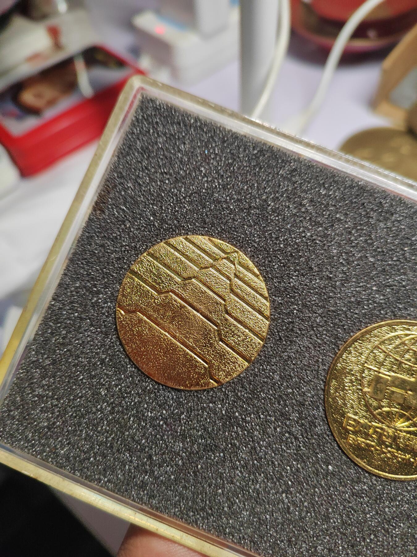 PCAI钱币  15-777 邮票钱币证章小专场