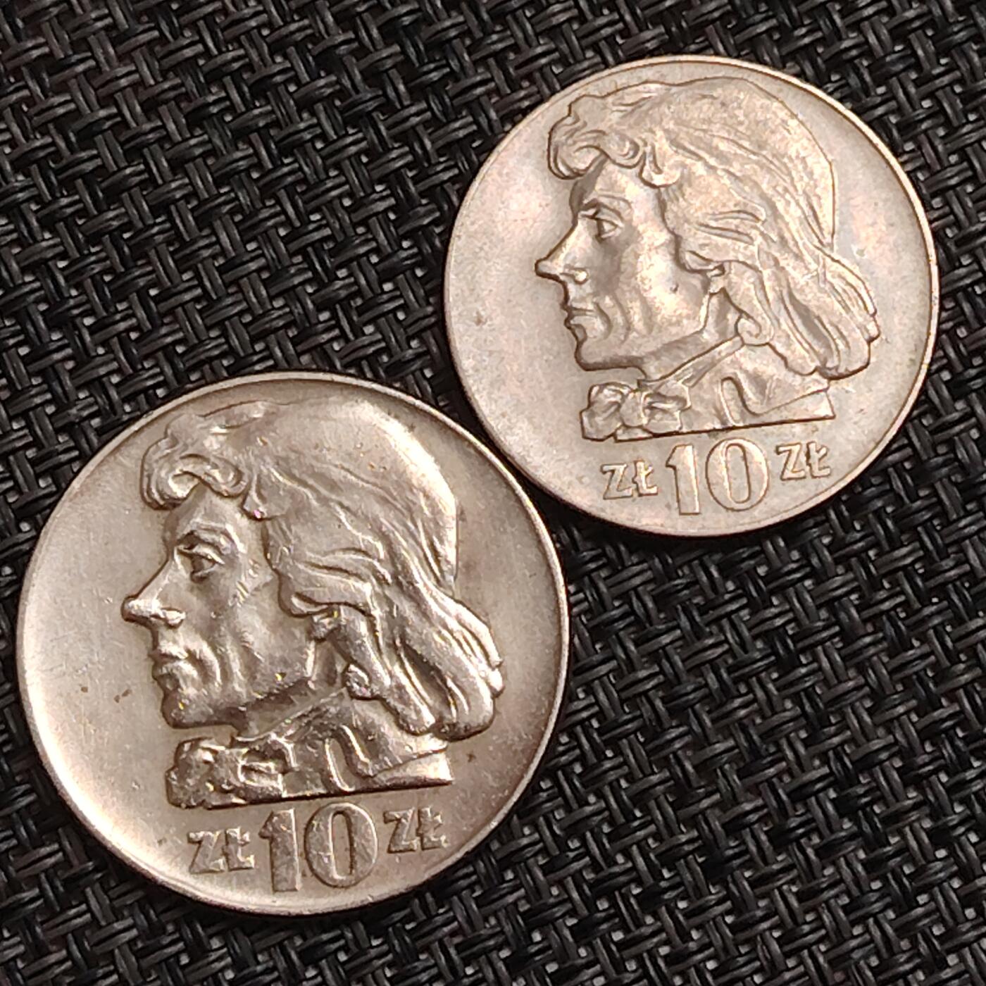 布加迪🐬～世界钱币(上海)🌾第 282 期 /  各国套币和散币 波兰🇵🇱 1960年 10兹罗提 大版