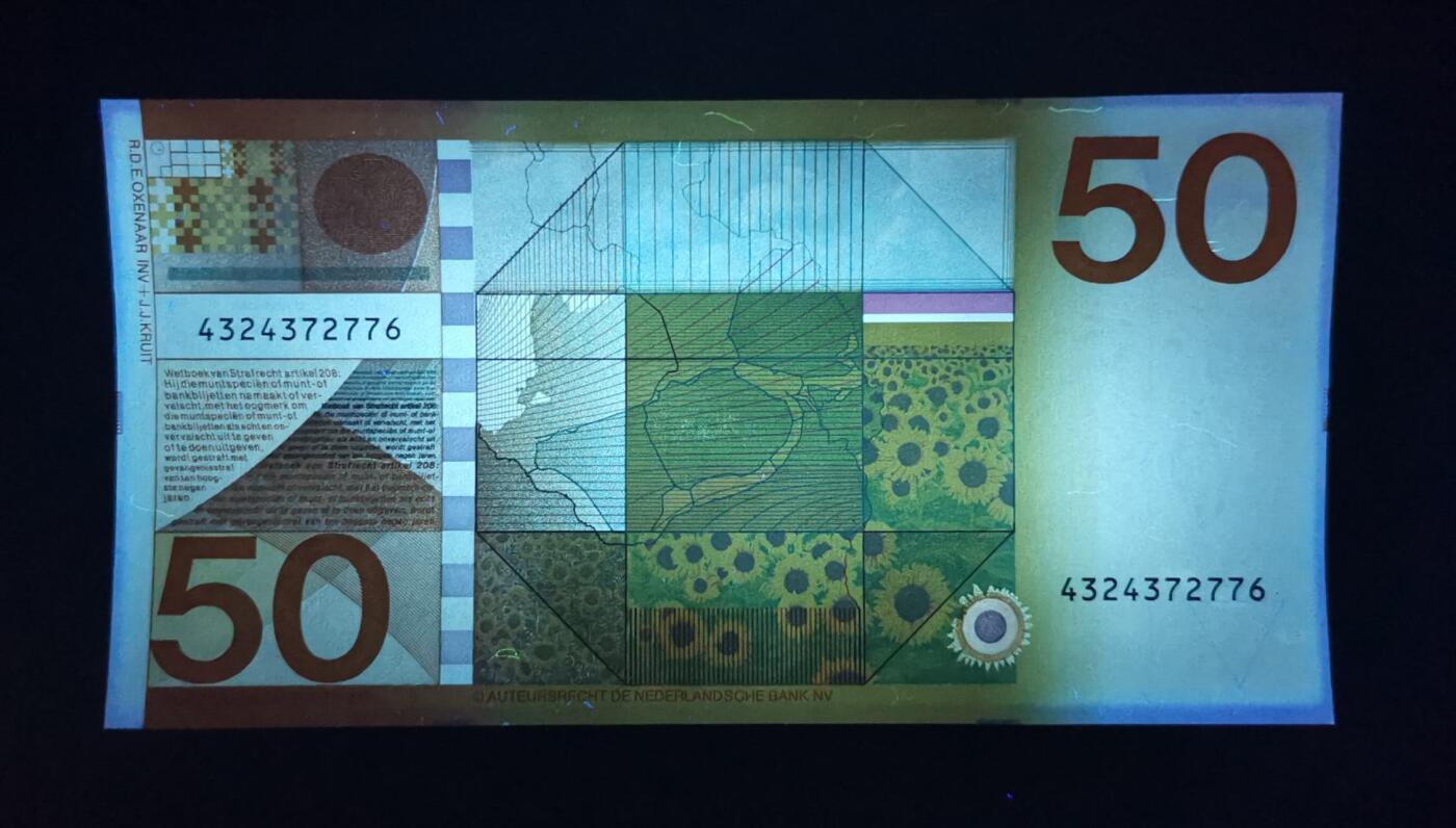 《艾美收藏》第236期-3.15周日外币畅拍