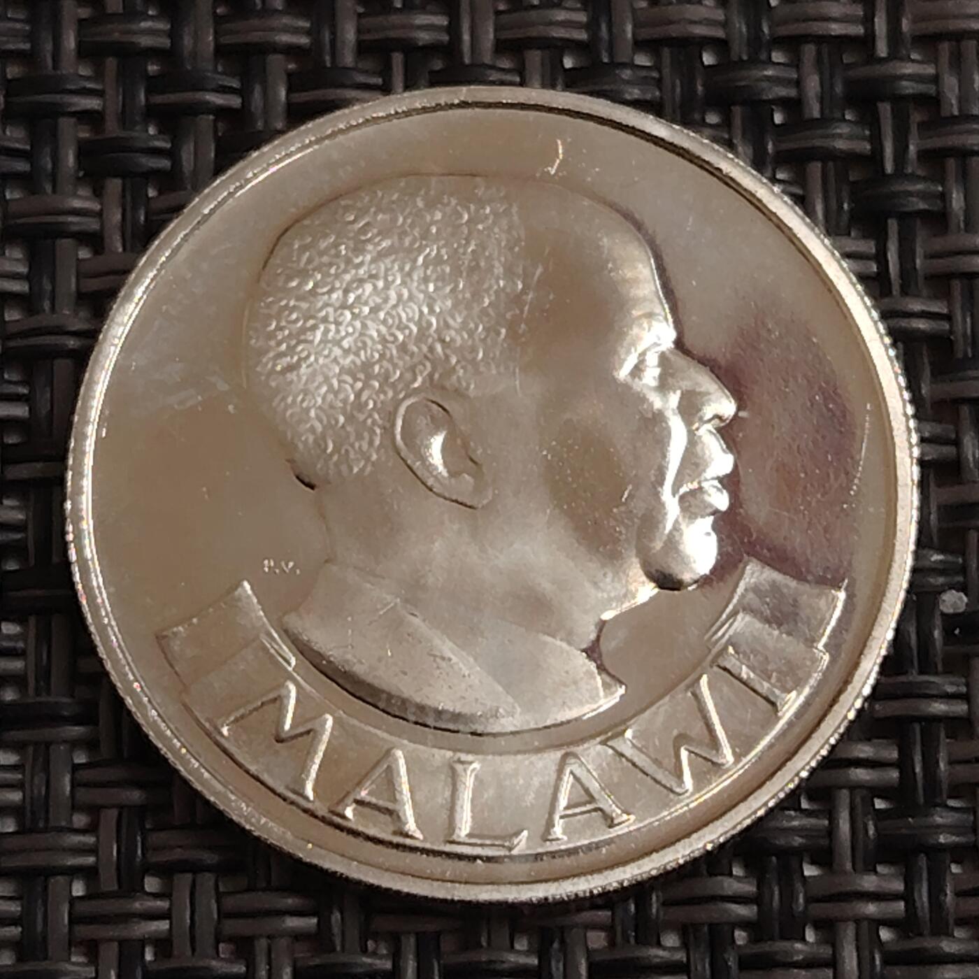 布加迪🐬～世界钱币(上海)🌾第 282 期 /  各国套币和散币 马拉维🇲🇼 1964年 1先令 原光品相