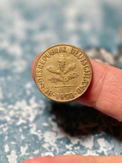 抚柳草堂-第十六期章牌钱币  奖章勋章限时免佣 满百包邮 放漏专场 - 1950联邦德国（西德）1950年G版10芬尼铜币 早期版本