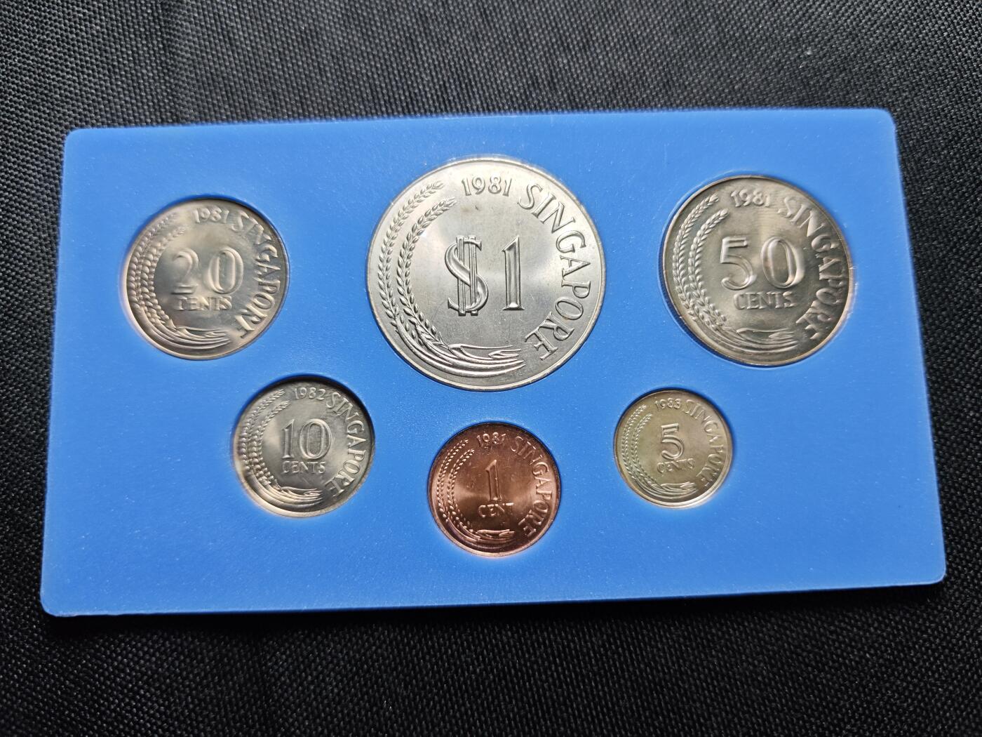 KK钱币收藏小铺   套币专场 2月预留时间 周末发货 1981新加坡动物版大小面值一套 好品